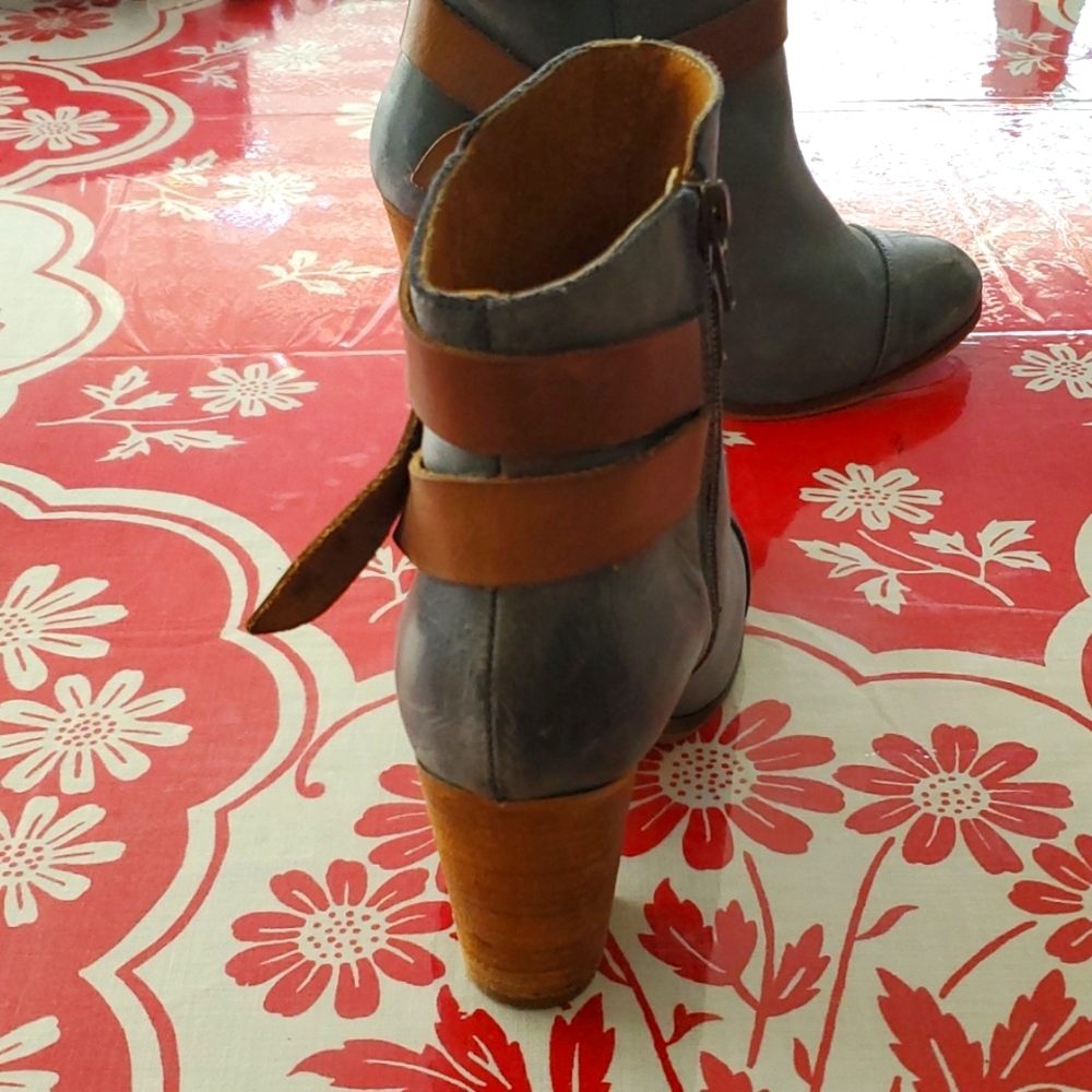 CHIO genuine leather ankle boots sz 6.5 - Picture 10 of 14